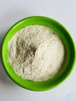 O chitosano industrial da categoria pulveriza a luz 0.3g/Ml - floco de 90% amarelo do pó
